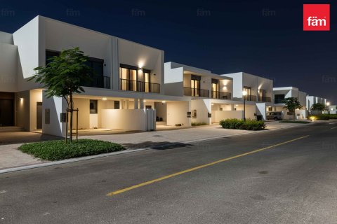 Maison de ville à Town Square, Dubai, 3 chambres, 176.9 m², № 71703 - photo 2