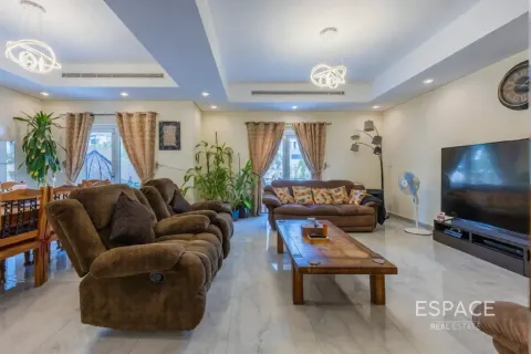 Adosado en Al Furjan, Dubai, 3 dormitorios, 262 m², № 122547 - foto 4