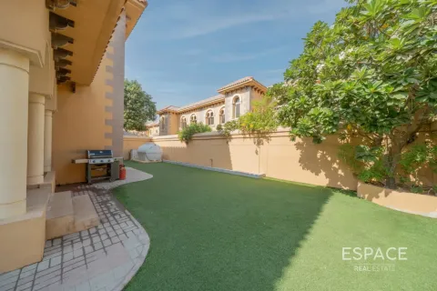 Villa à Dubai Land, Dubai, 4 chambres, 496 m², № 122550 - photo 19