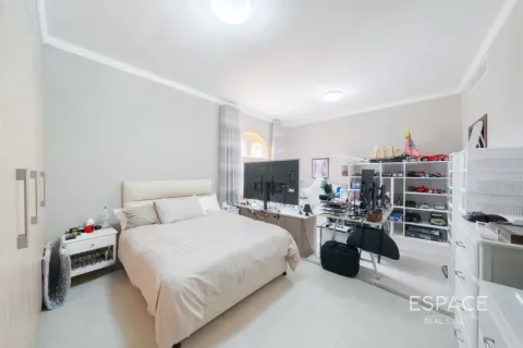 Villa à Dubai Land, Dubai, 4 chambres, 496 m², № 122550 - photo 12