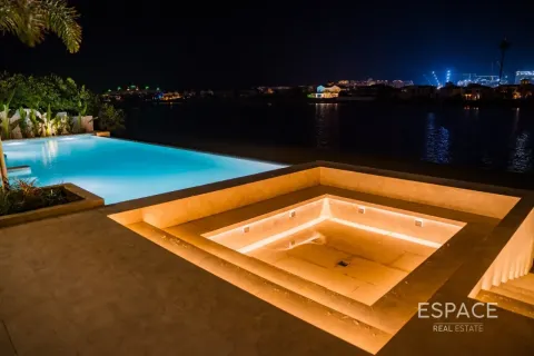 Villa à Palm Jumeirah, Dubai, 5 chambres, 530 m², № 122544 - photo 17