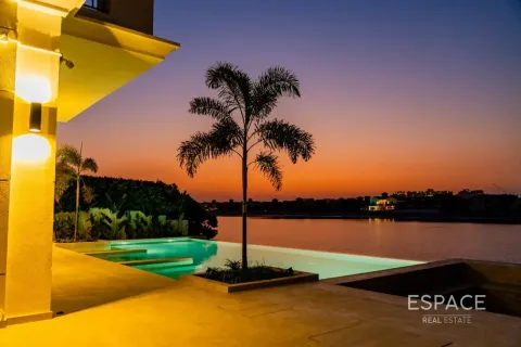 Villa à Palm Jumeirah, Dubai, 5 chambres, 530 m², № 122544 - photo 8