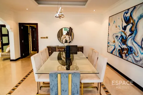 Villa à Palm Jumeirah, Dubai, 5 chambres, 530 m², № 122544 - photo 10