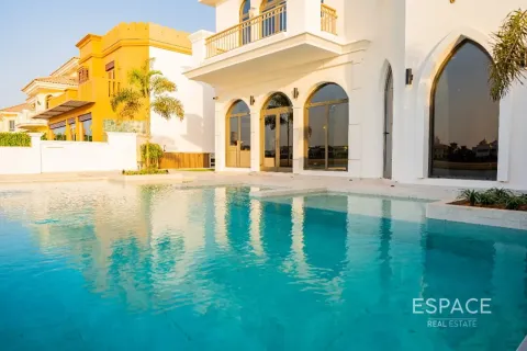 Villa à Palm Jumeirah, Dubai, 5 chambres, 530 m², № 122544 - photo 18