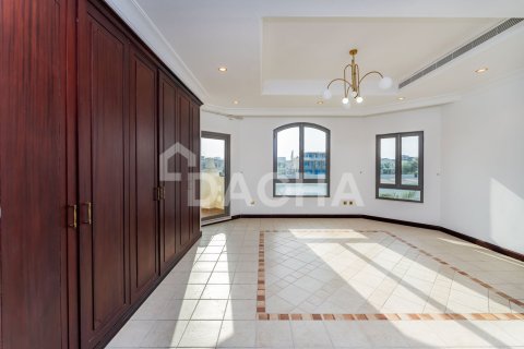 Villa à Garden Homes, Palm Jumeirah, Dubai, 5 chambres, 465 m², № 133254 - photo 5