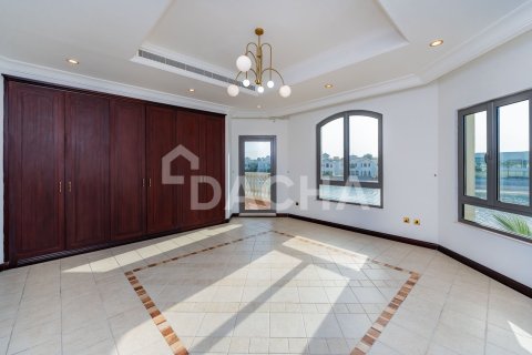 Villa à Garden Homes, Palm Jumeirah, Dubai, 5 chambres, 465 m², № 133254 - photo 3