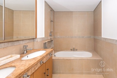 Apartamento en Downtown Dubai (Downtown Burj Dubai), Dubai, 2 dormitorios, 124.2 m², № 78121 - foto 13