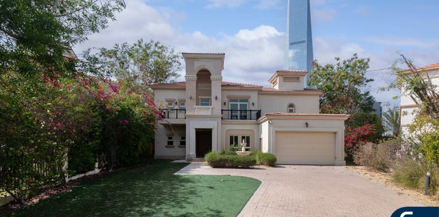 Вилла в Jumeirah Islands, Дубай, 4 спальни, 488м², № 91303