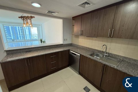 Купить квартиру в Джумейра Лейк Тауэрс, Дубай: 3 спальни, 225м², № 91301 - фото 4