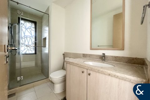 Купить виллу в Mira Oasis, Рим, Дубай: 3 спальни, 238м², № 91302 - фото 9