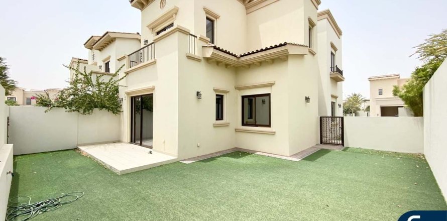 Вилла в Mira, Рим, Дубай, 4 спальни, 264м², № 91295