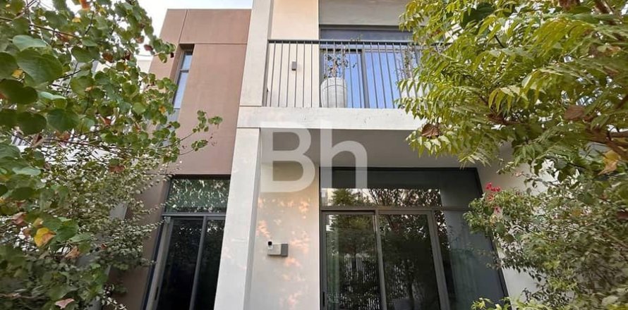 Townhouse in Arabian Ranches 3, Dubai 3 bedrooms, 180 sq.m. № 57896