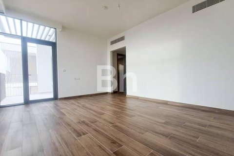Снять в аренду виллу в Al Furjan, Дубай: 4 спальни, 651м², № 57883 - фото 4