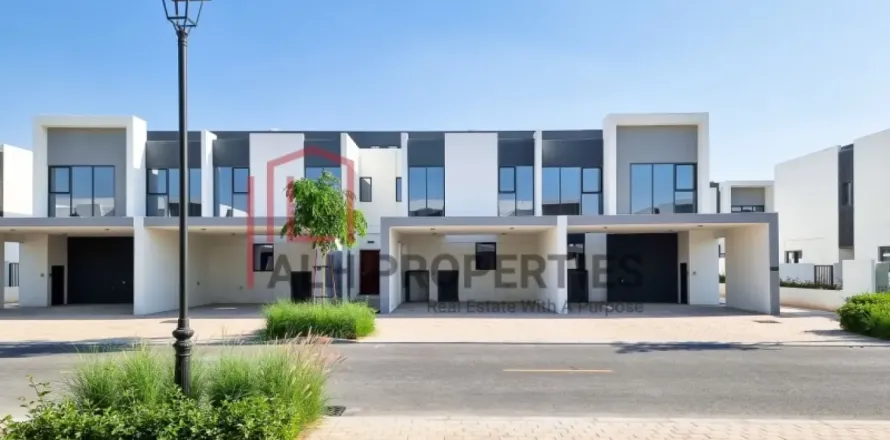 Townhouse in Villanova, Dubai Land, Dubai 4 bedrooms, 245 sq.m. № 92745