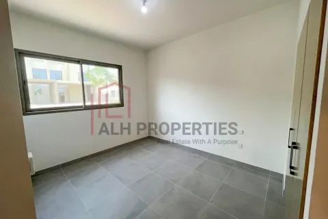 Adosado en Villanova, Dubai Land, Dubai, 4 dormitorios, 234 m², № 92743 - foto 16