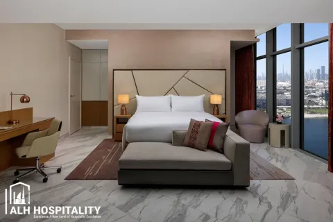 Penthouse in Deira, Dubai 3 bedrooms, 499 sq.m. № 92746 - photo 5