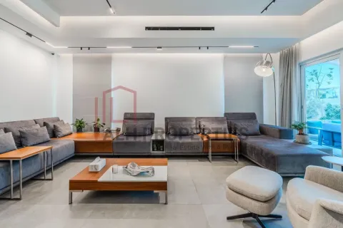 Villa in Villanova, Dubai Land, Dubai 4 bedrooms, 500 sq.m. № 92744 - photo 3