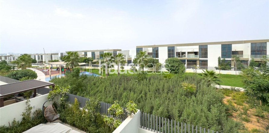 Townhouse in District 11, Mohammed Bin Rashid City, Dubai 4 bedrooms, 252 sq.m. № 43293