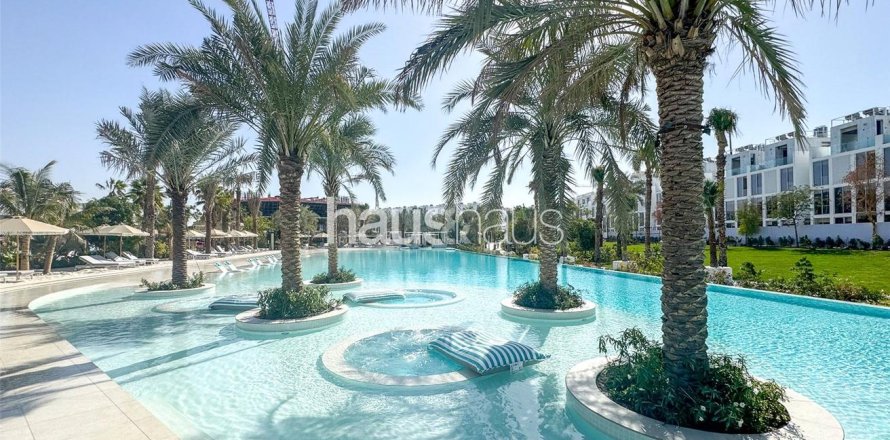 Townhouse in Al Barari, Dubai 4 bedrooms, 459 sq.m. № 43286