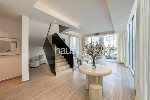 Купить таунхаус в Аль-Барари, Дубай: 4 спальни, 434м², № 43288 - фото 3