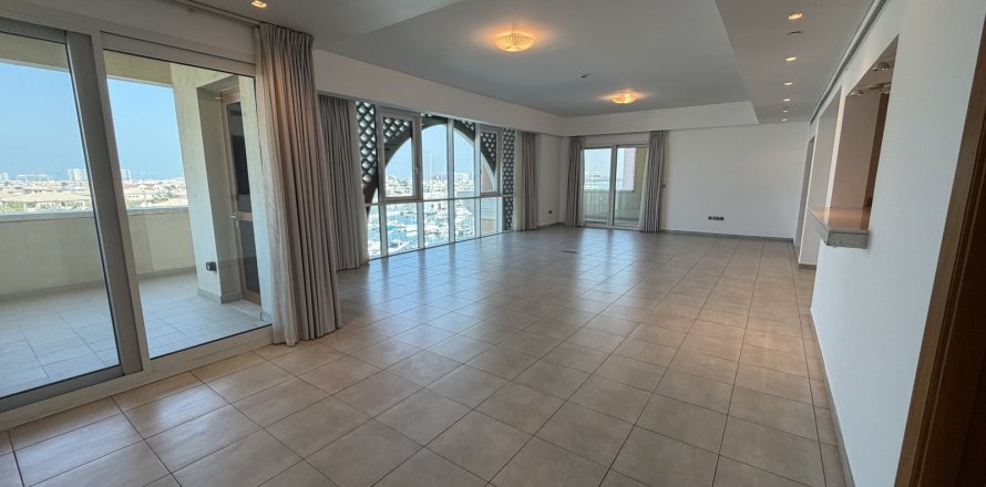 Apartamento en Palm Jumeirah, Dubai, 3 dormitorios, 377 m², № 120598
