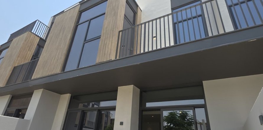 Maison de ville à Dubai, 3 chambres, 168 m², № 40352