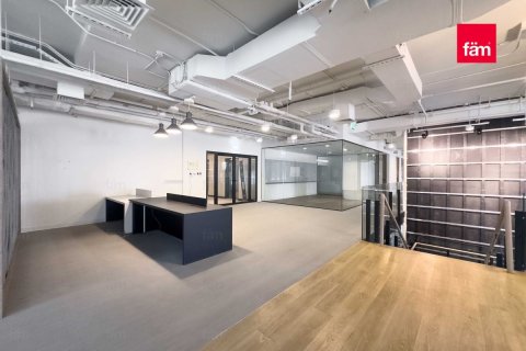 Купить офис в Бизнес-Бэе, Дубай: 3656.2м², № 11422 - фото 3
