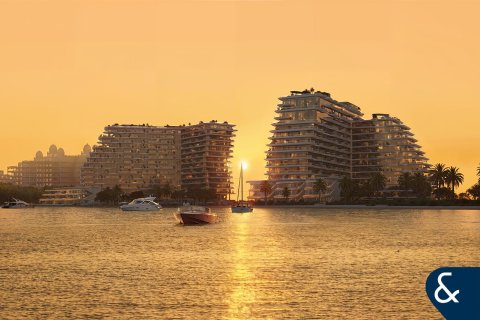 Apartment in Palm Jumeirah, Dubai 4 bedrooms, 270 sq.m. № 74869 - photo 7