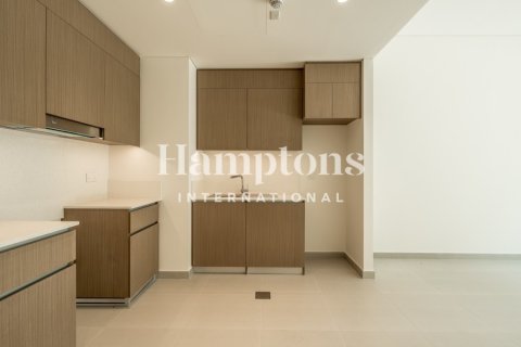 Снять в аренду квартиру в Dubai Creek Harbour (The Lagoons), Дубай: 1 спальня, 113.11962183м², № 94374 - фото 2