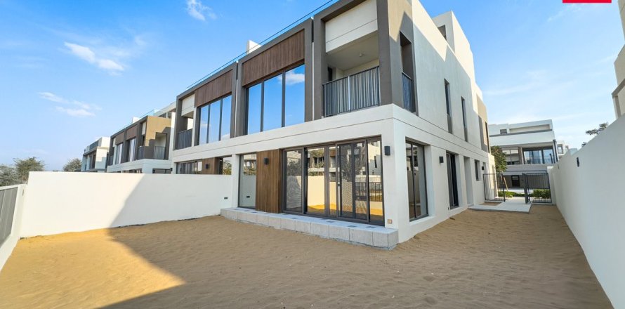 Вилла в Tilal Al Ghaf, Дубай, 4 спальни, 232.3м², № 55087