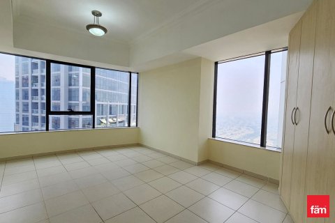Apartment in Dubai 4 bedrooms, 216.1 sq.m. № 55090 - photo 14
