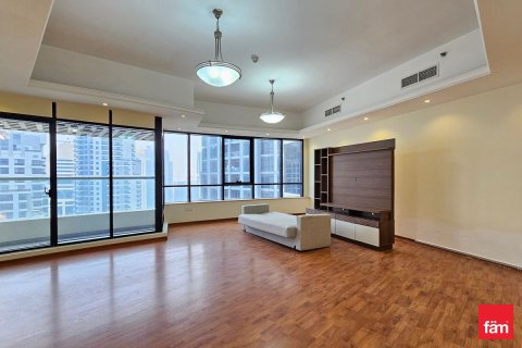 Apartment in Dubai 4 bedrooms, 216.1 sq.m. № 55090 - photo 2