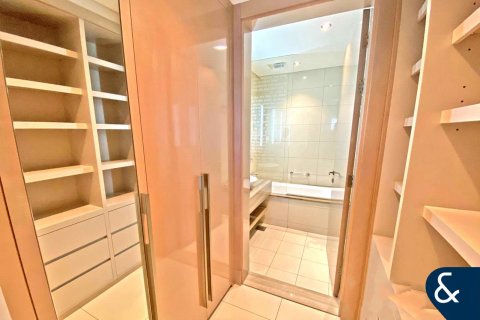 Снять в аренду квартиру в DAMAC Towers by Paramount, Бизнес-Бэй, Дубай: 2 спальни, 141м², № 88768 - фото 10