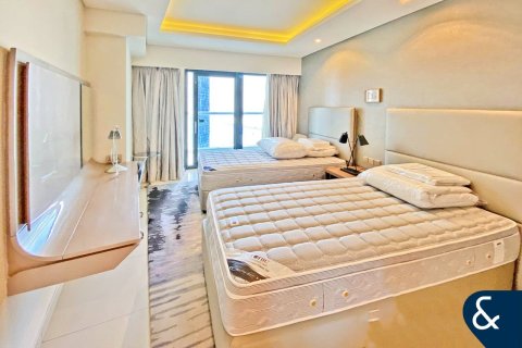Снять в аренду квартиру в DAMAC Towers by Paramount, Бизнес-Бэй, Дубай: 2 спальни, 141м², № 88768 - фото 3