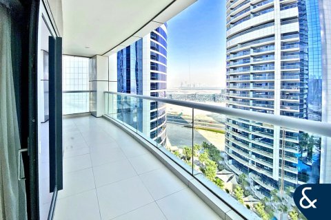 Снять в аренду квартиру в DAMAC Towers by Paramount, Бизнес-Бэй, Дубай: 2 спальни, 141м², № 88768 - фото 6