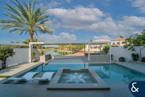 Villa en Jumeirah Golf Estates, Dubai, 5 dormitorios, 795 m², № 88777 - foto 27