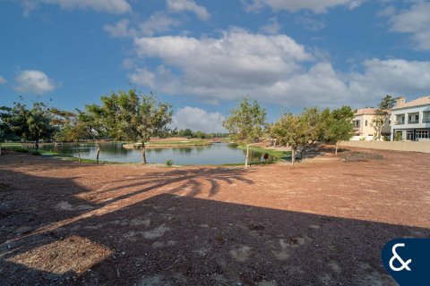 Villa en Jumeirah Golf Estates, Dubai, 5 dormitorios, 795 m², № 88777 - foto 25