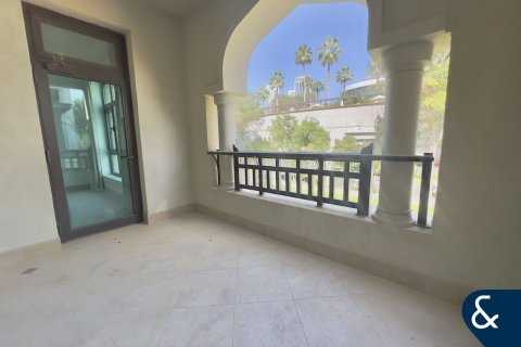 Apartment in Downtown Dubai (Downtown Burj Dubai), Dubai 2 bedrooms, 133 sq.m. № 88766 - photo 15