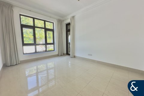 Apartment in Downtown Dubai (Downtown Burj Dubai), Dubai 2 bedrooms, 133 sq.m. № 88766 - photo 10