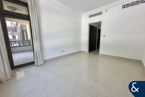 Apartment in Downtown Dubai (Downtown Burj Dubai), Dubai 2 bedrooms, 133 sq.m. № 88766 - photo 11