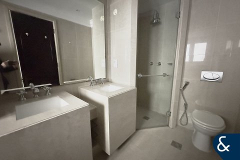Apartment in Downtown Dubai (Downtown Burj Dubai), Dubai 2 bedrooms, 133 sq.m. № 88766 - photo 13