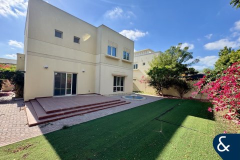 فيلا في Meadows, دبي 3 غرف نوم, 527 م² رقم 88783