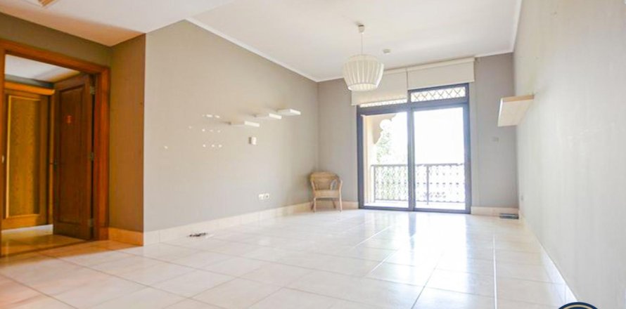 Apartment in Old Town, Dubai 1 bedroom, 70 sq.m. № 45838