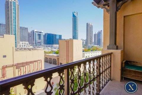 Apartment in Old Town, Dubai 1 bedroom, 70 sq.m. № 45838 - photo 2