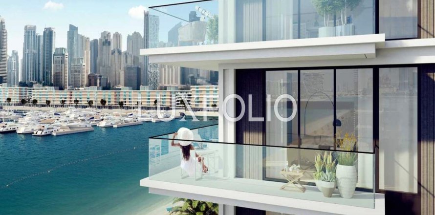 Apartment in EMAAR Beachfront, Dubai Harbour, Dubai 3 bedrooms, 155 sq.m. № 45837