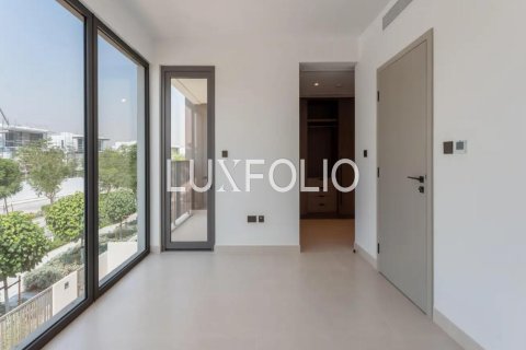 Villa in Aura, Tilal Al Ghaf, Dubai 4 bedrooms, 317 sq.m. № 45839 - photo 14