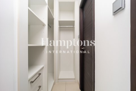 Apartamento en Cayan Tower, Dubai Marina, Dubai, 1 dormitorio, 81.38302800 m², № 103330 - foto 17