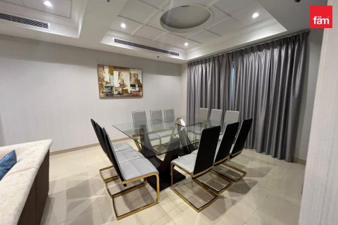 Adosado en Palm Jumeirah, Dubai, 3 dormitorios, 416.7 m², № 11520 - foto 7