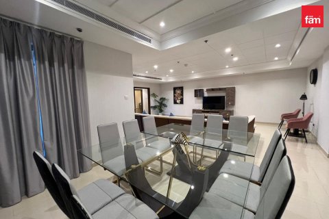 Adosado en Palm Jumeirah, Dubai, 3 dormitorios, 416.7 m², № 11520 - foto 6