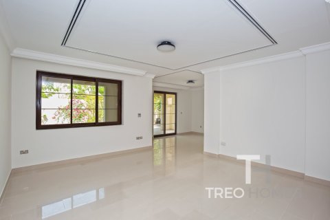 Villa in Casa, Arabian Ranches 2, Dubai 3 bedrooms, 302 sq.m. № 16310 - photo 2